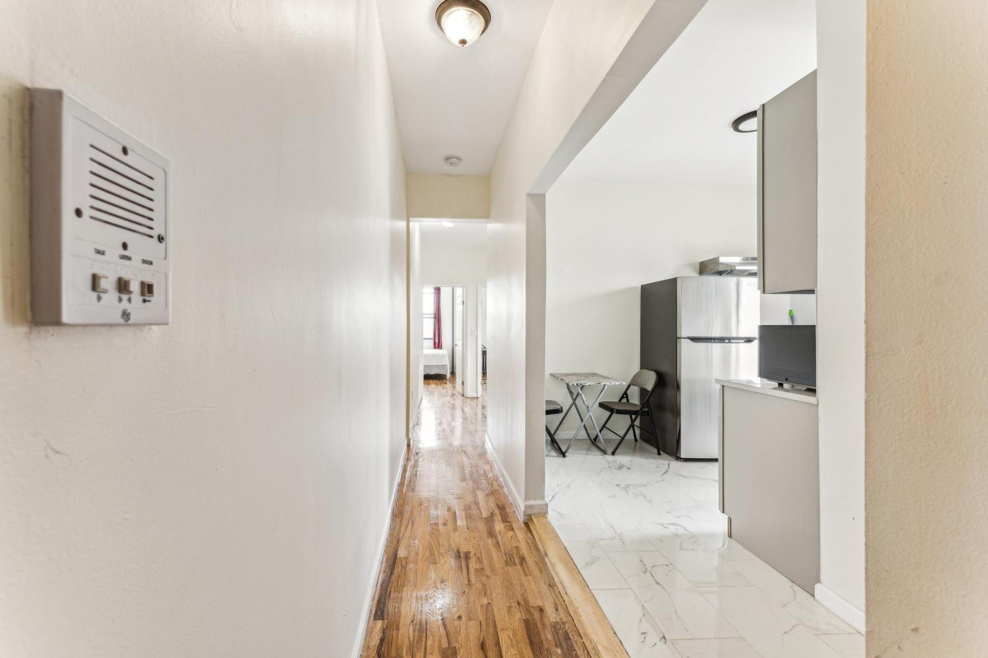 Empire Blvd Guest House New York City Exterior photo