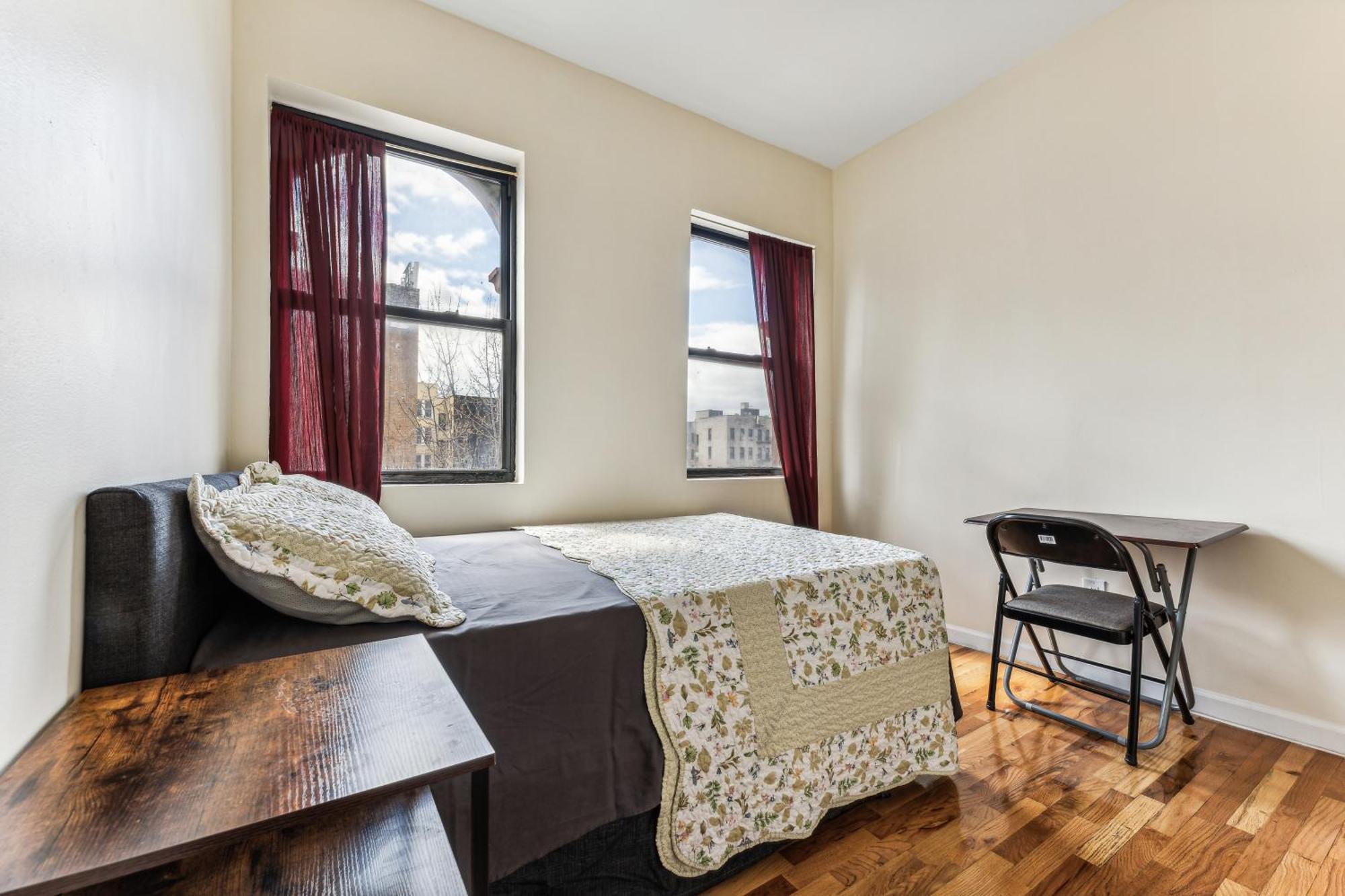 Empire Blvd Guest House New York City Exterior photo