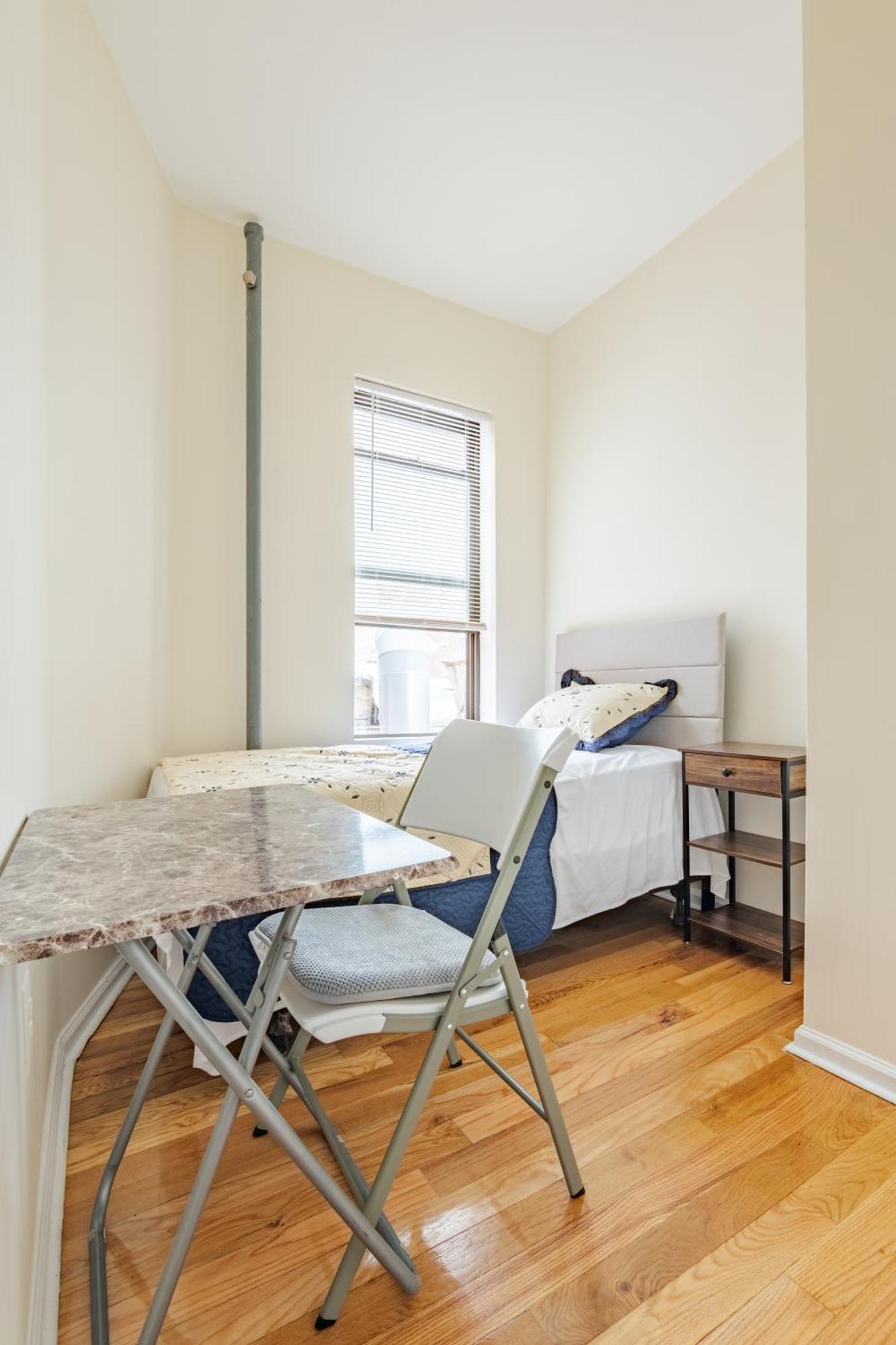 Empire Blvd Guest House New York City Exterior photo